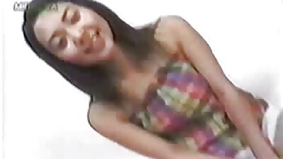 Amatir cantik menyebar vaginanya dan bermain bokep asian vs bule dengan ayam